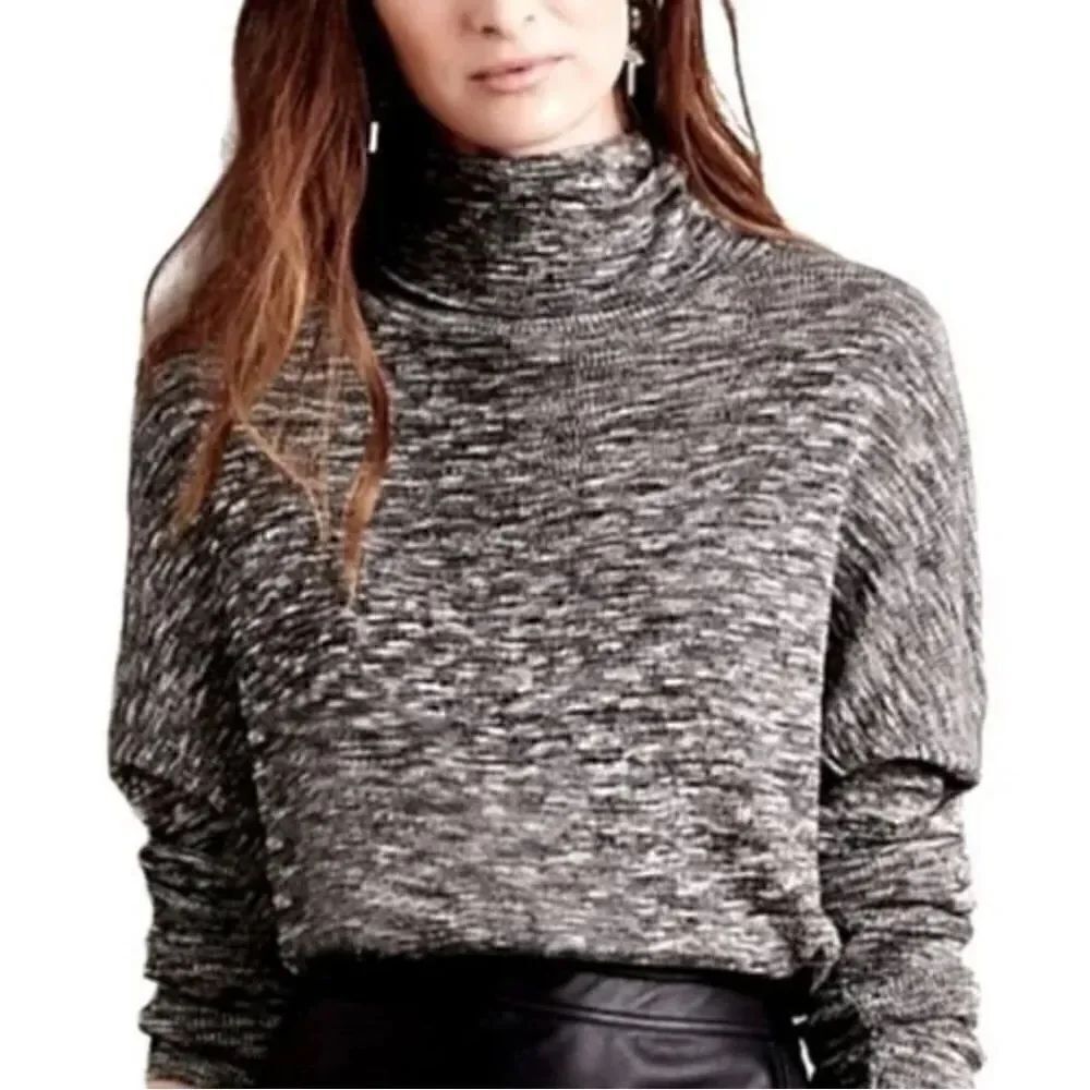 Anthropologie Moth Grey Wool Blend Turtleneck Sweater Women’s Small